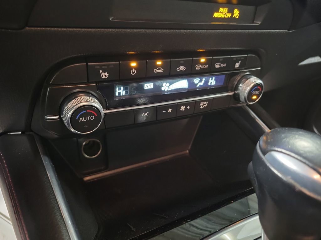 Used 2023 MAZDA CX-5 Carbon Edition image 16