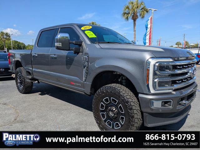 Used 2024 Ford F250 Platinum image 2