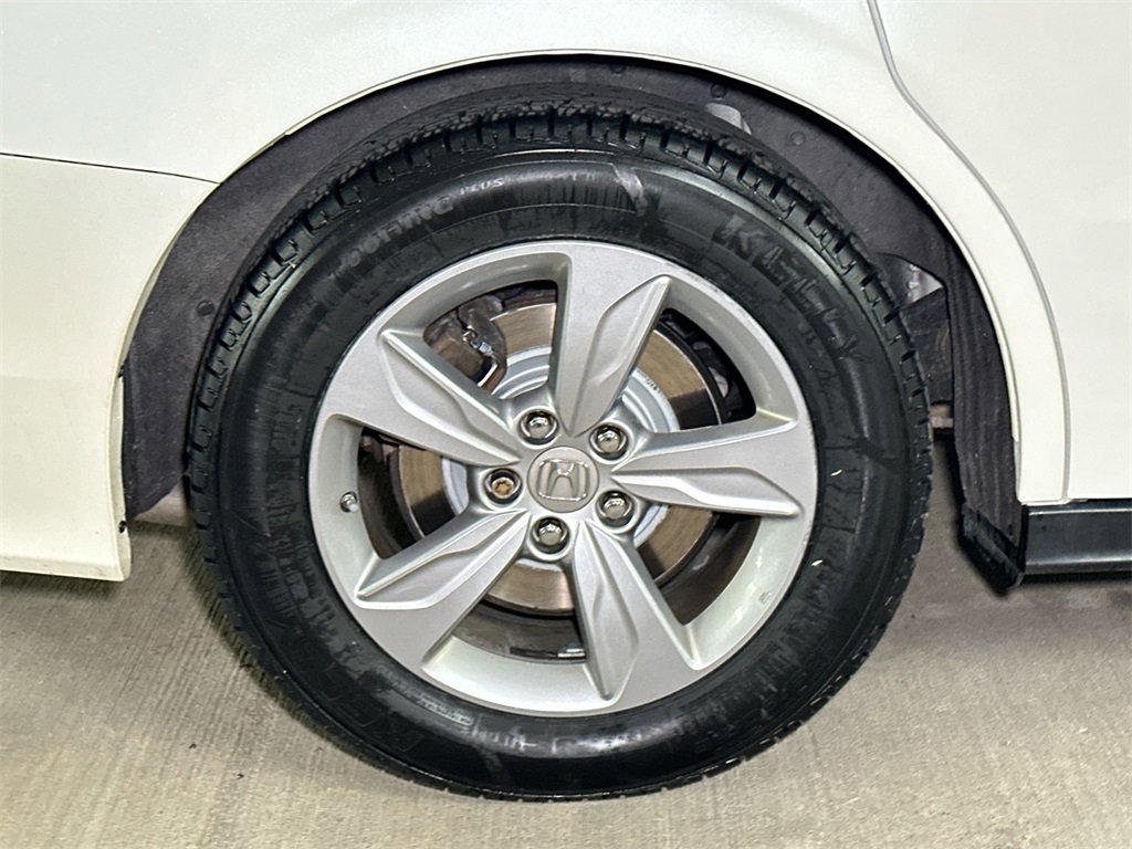 Used 2019 Honda Odyssey EX image 7