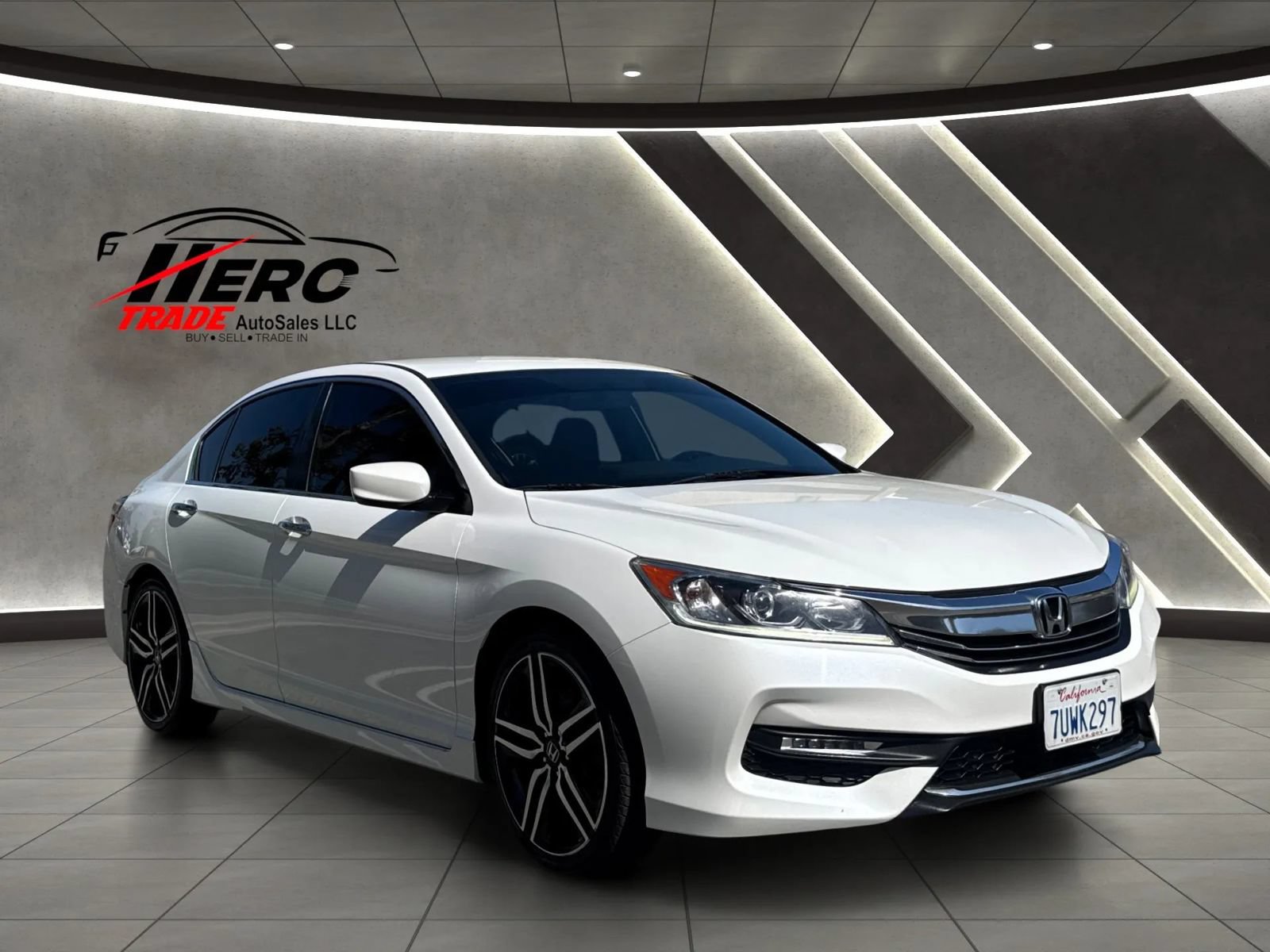 Used 2017 Honda Accord Sport image 51