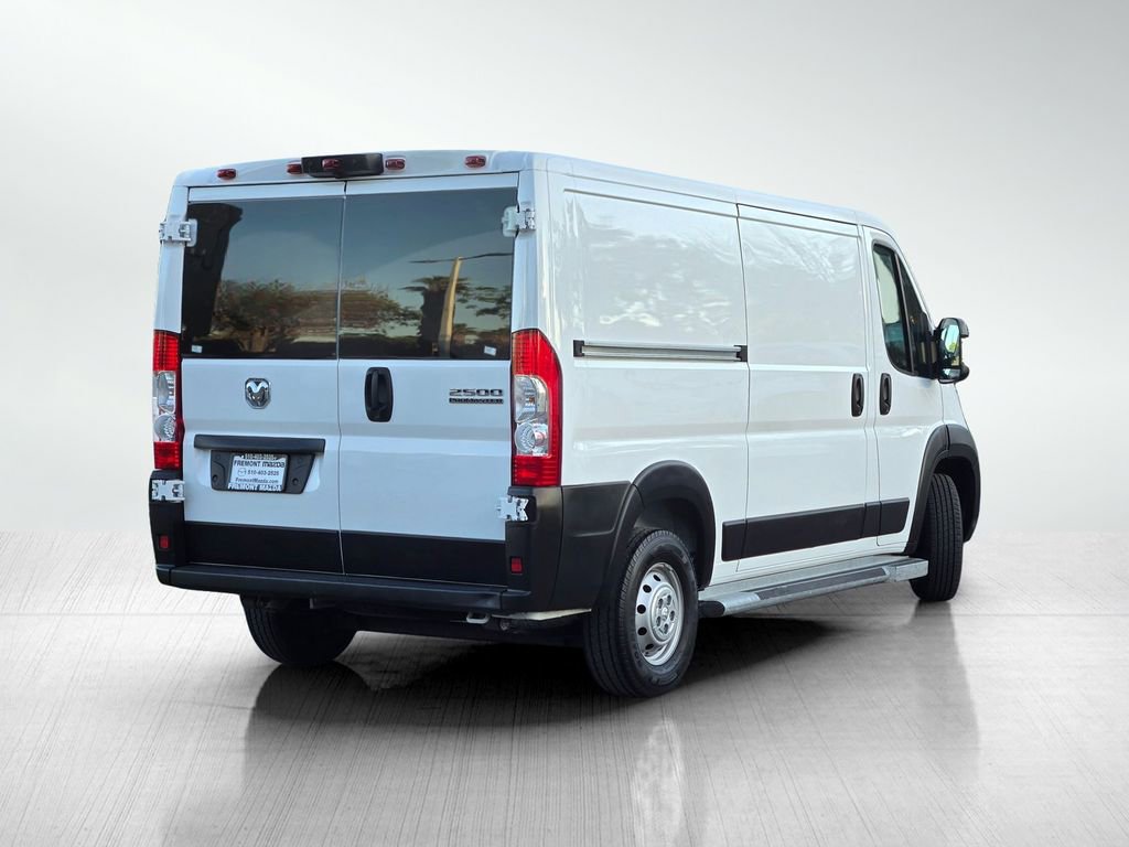 Used 2023 RAM ProMaster 2500 image 4