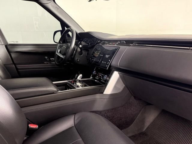 Certified 2023 Land Rover Range Rover SV AWD/4WD image 34