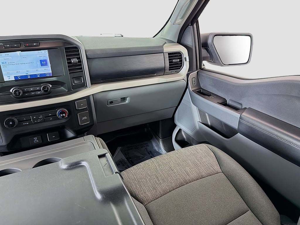 Used 2021 Ford F150 XLT w/ Trailer Tow Package image 23