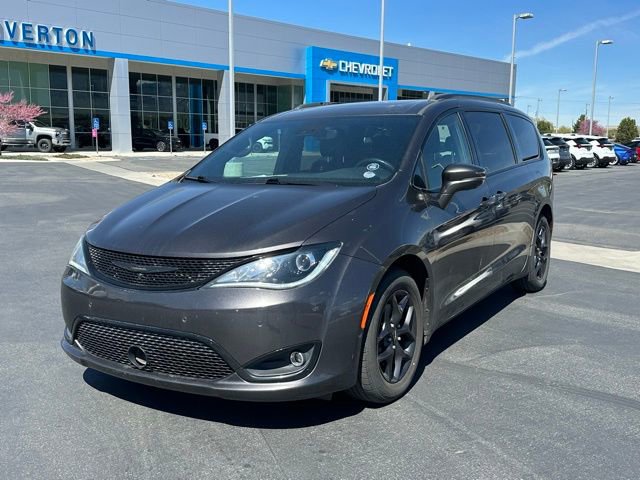 Used 2020 Chrysler Pacifica Limited w/ Advanced Safetytec Group FWD image 29