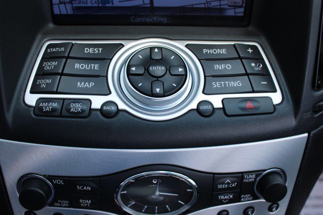 Used 2014 INFINITI Q60 Convertible w/ Premium Package RWD image 35