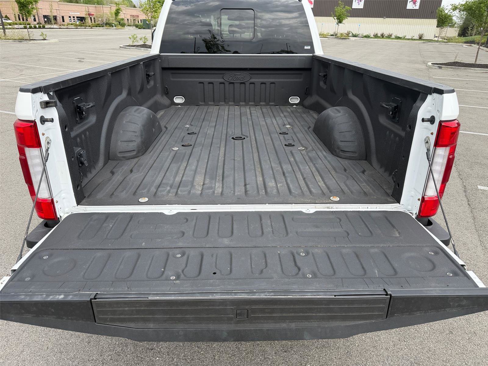 Used 2019 Ford F250 Lariat w/ Lariat Ultimate Package image 19