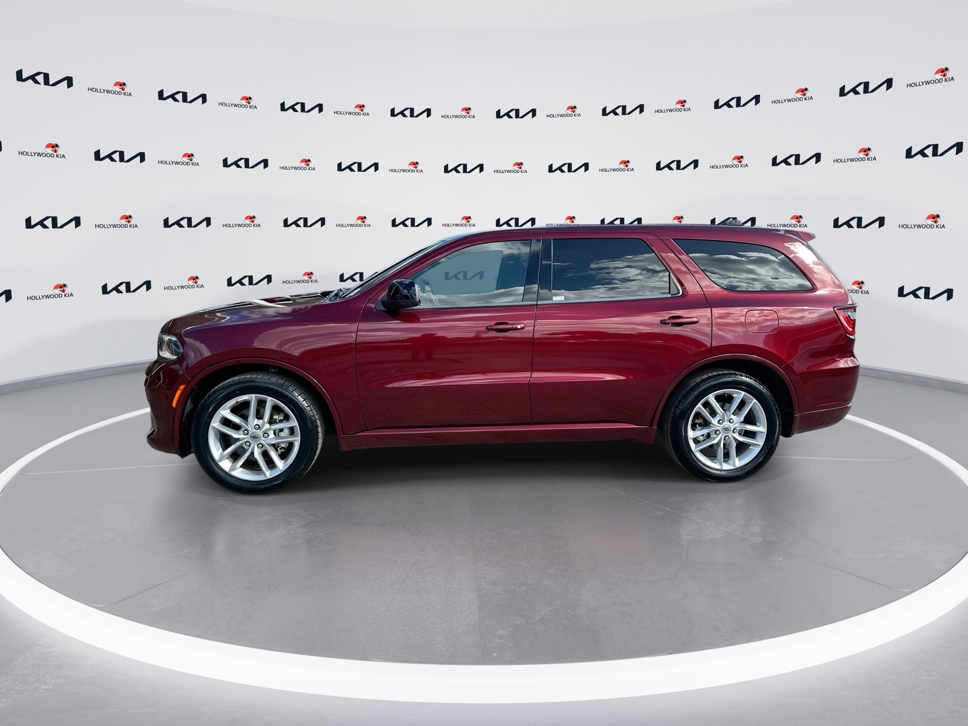 Used 2023 Dodge Durango GT RWD image 5