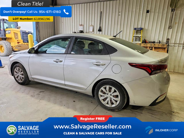 Used 2019 Hyundai Accent SE FWD image 3
