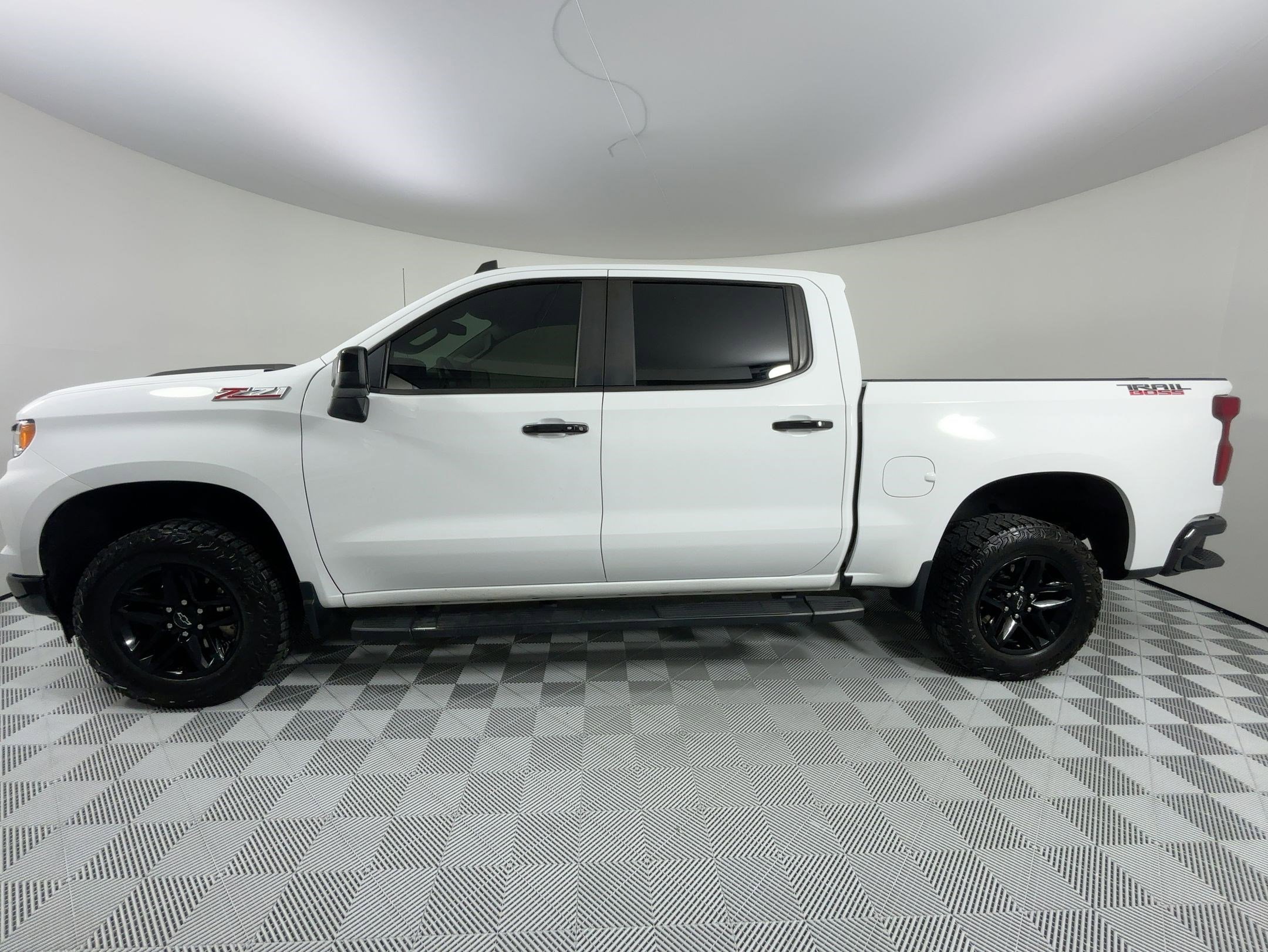 Used 2023 Chevrolet Silverado 1500 LT Trail Boss w/ Protection Package image 2