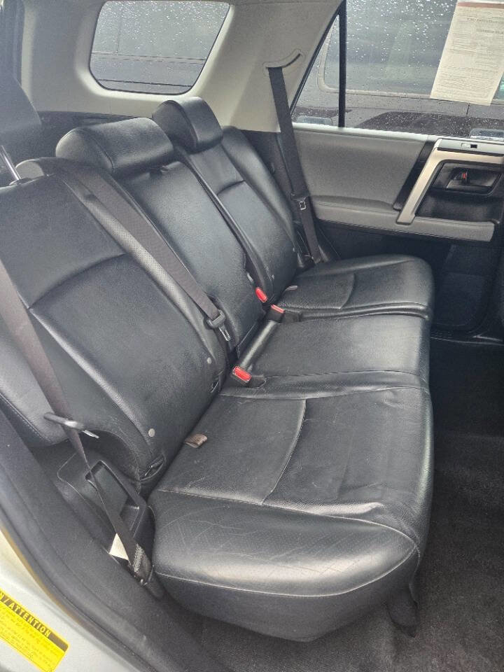 Used 2010 Toyota 4Runner SR5 image 12