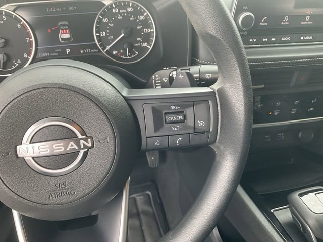 Used 2023 Nissan Rogue S image 20