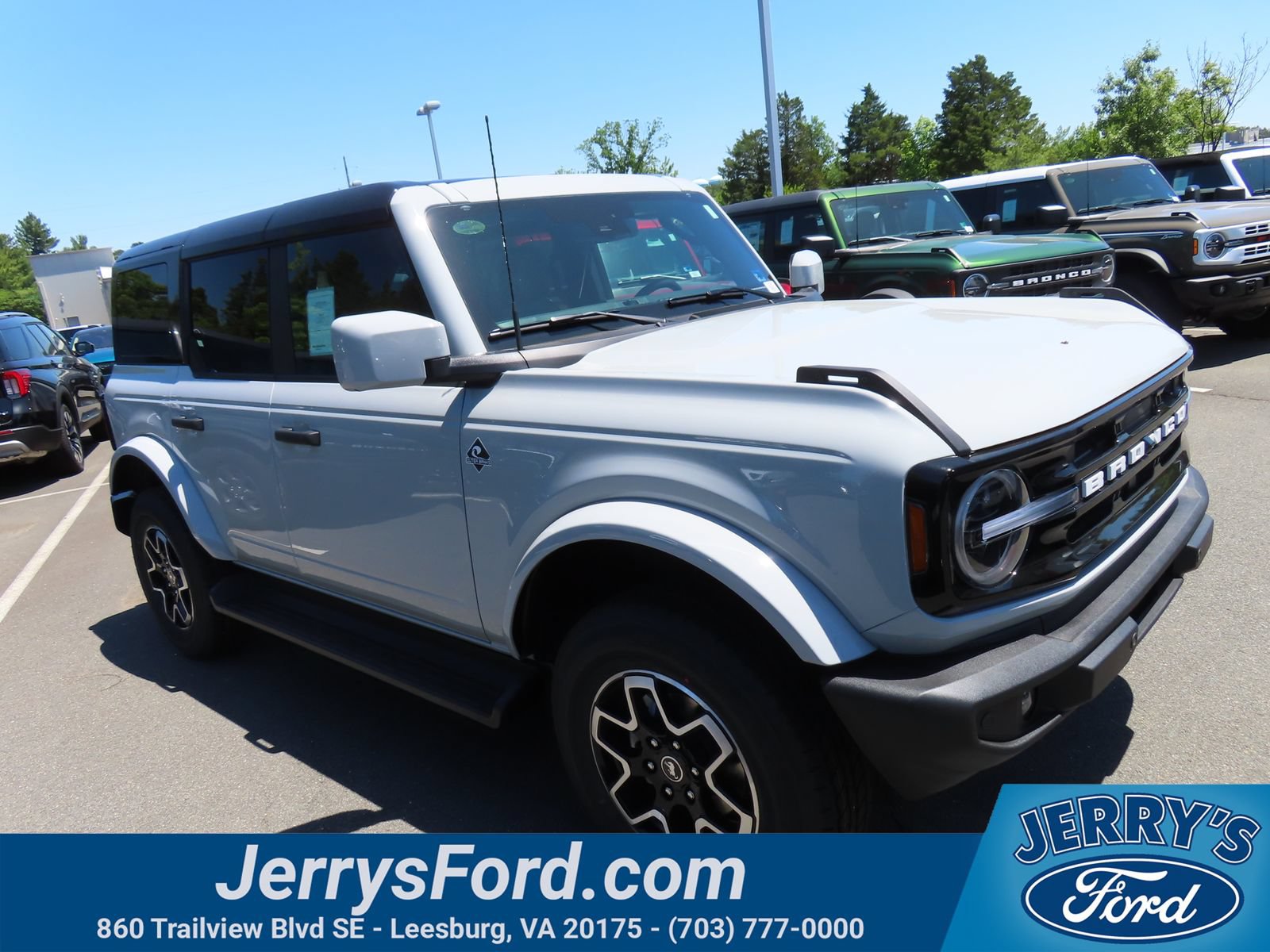 New 2026 Ford Bronco Outer Banks