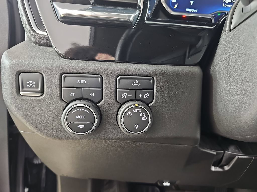 Certified 2024 Chevrolet Silverado 1500 LT AWD/4WD image 30