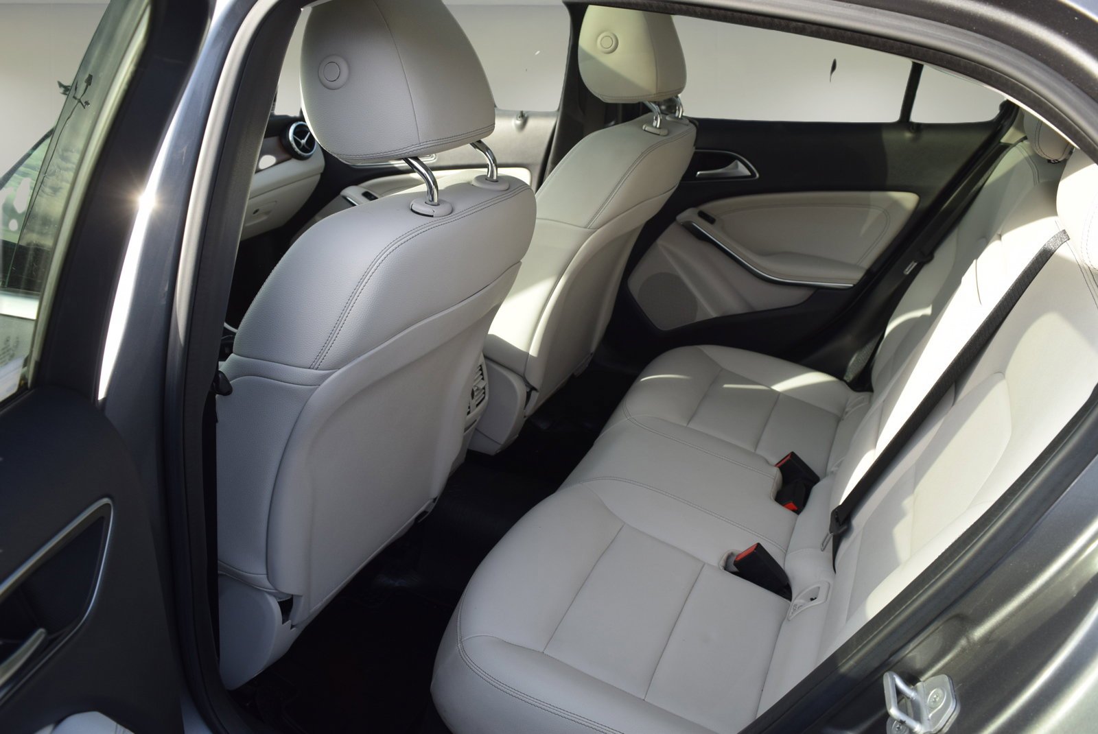 Used 2016 Mercedes-Benz GLA 250 4MATIC image 7
