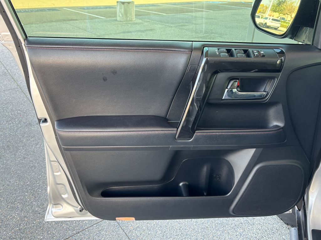 Used 2021 Toyota 4Runner TRD Off-Road Premium image 27