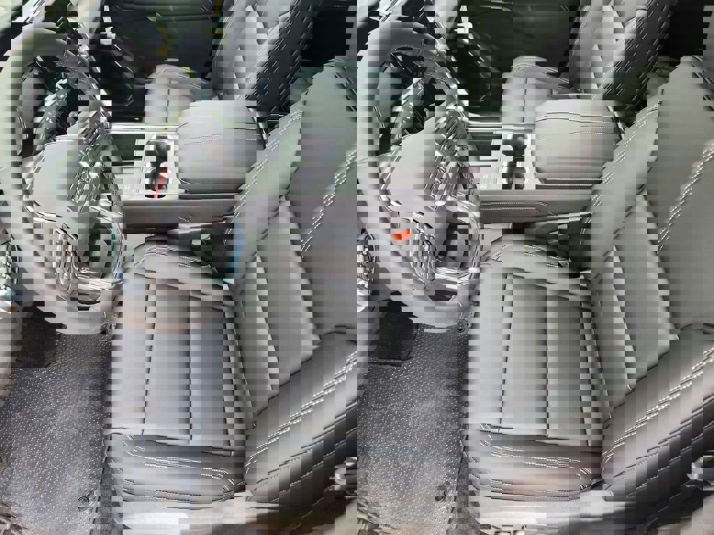 New 2025 GMC Acadia Elevation w/ Elevation Premium Package image 8