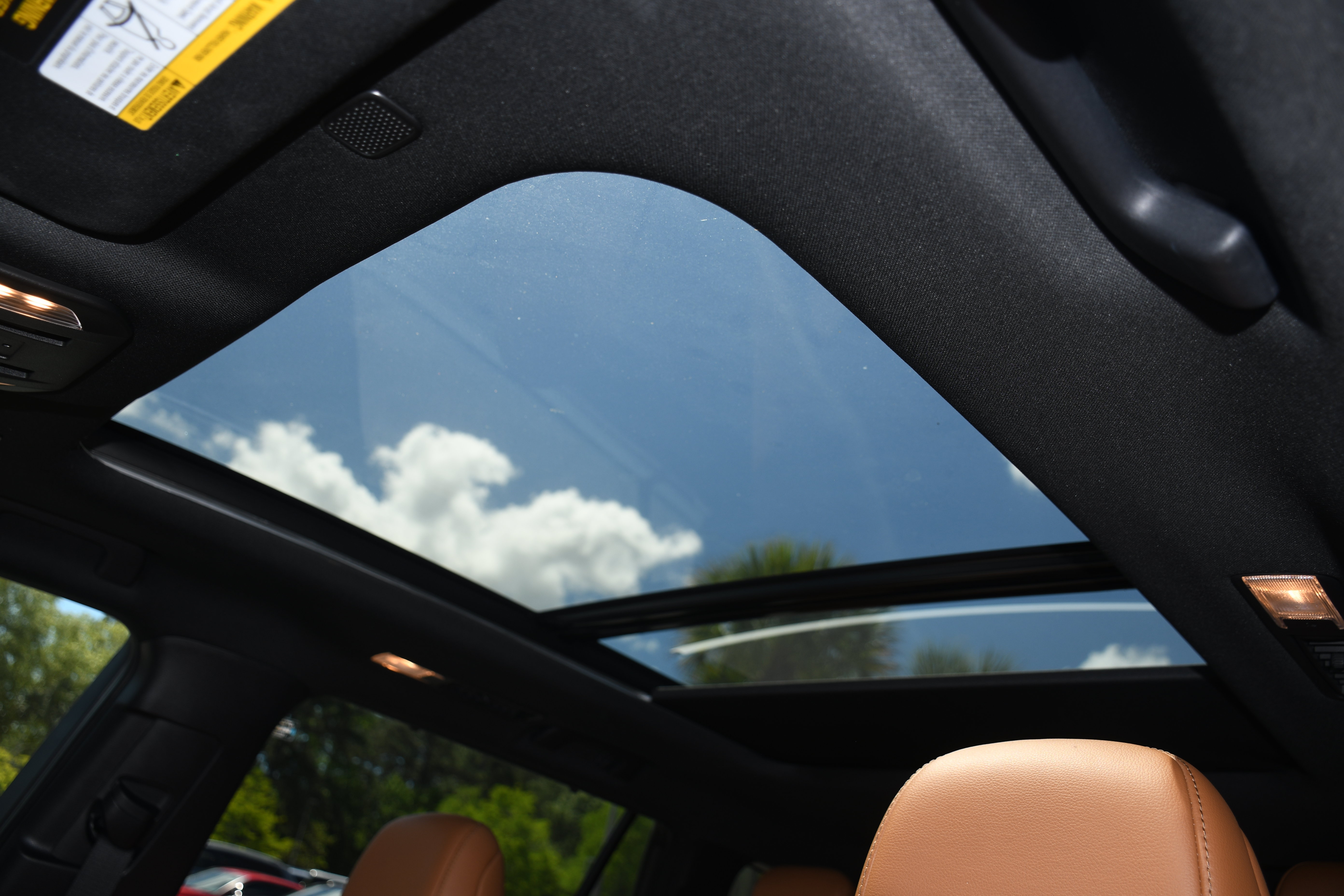Certified 2024 Toyota Highlander Platinum FWD image 7