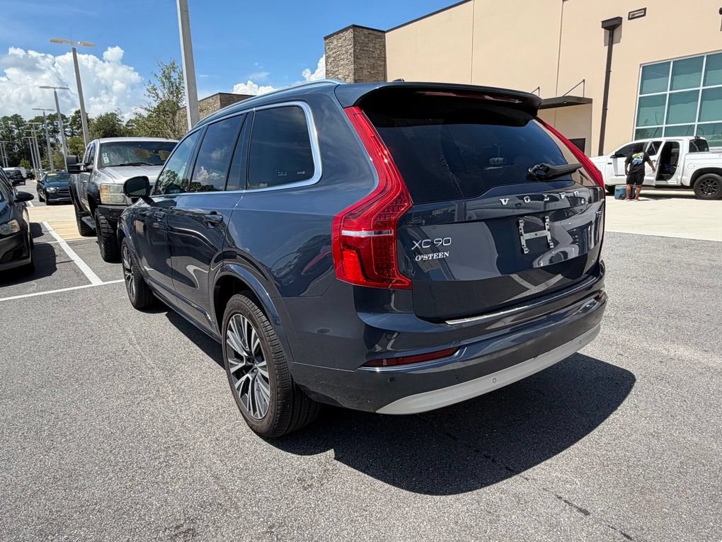 Used 2022 Volvo XC90 T5 Momentum w/ Advanced Package FWD image 3