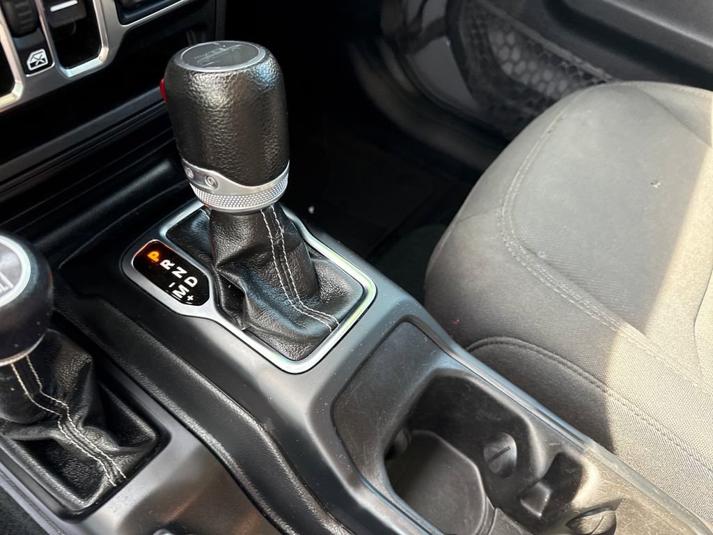 Used 2023 Jeep Gladiator Overland image 26