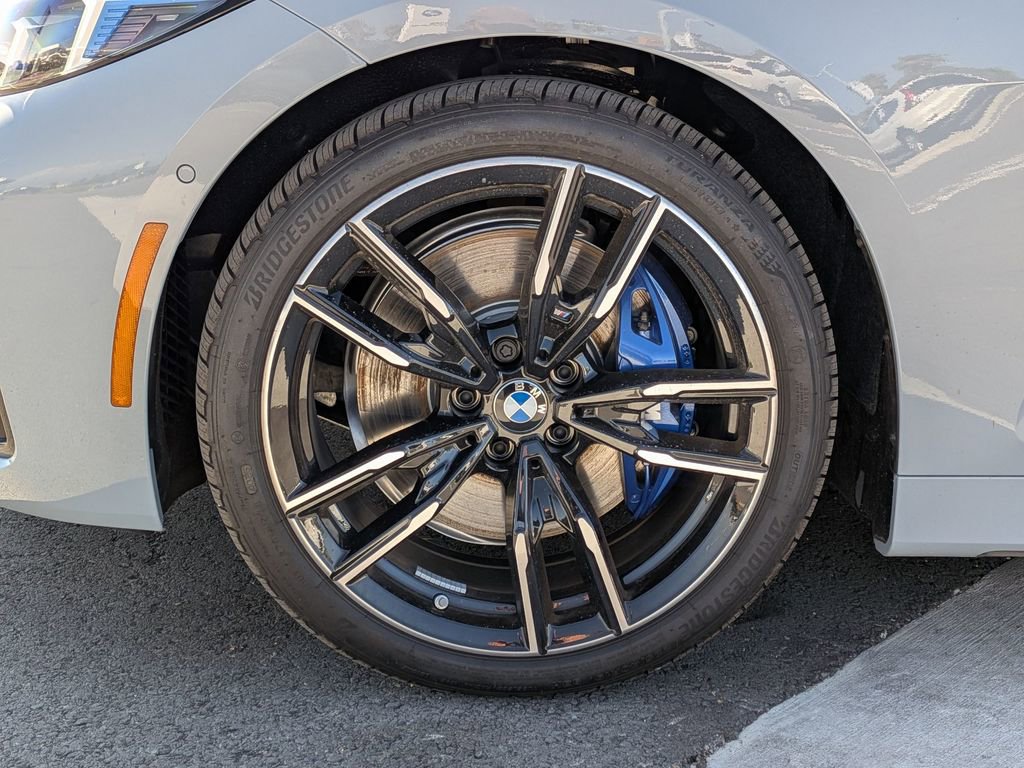 New 2026 BMW M440i Convertible image 26