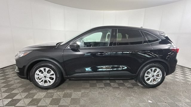 Used 2025 Ford Escape Active FWD image 5