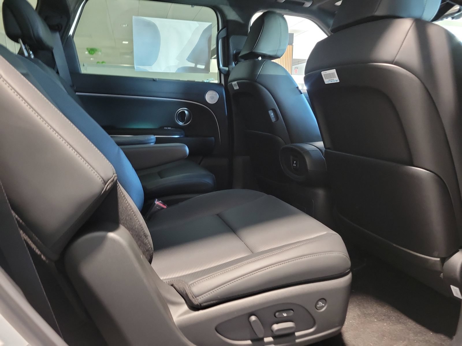 New 2026 Hyundai Palisade Calligraphy FWD image 18
