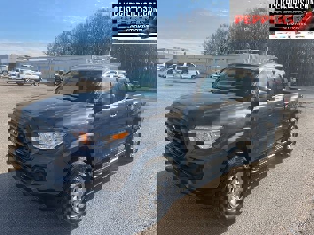 Used 2023 Toyota Tacoma SR w/ SR Convenience Package image 1