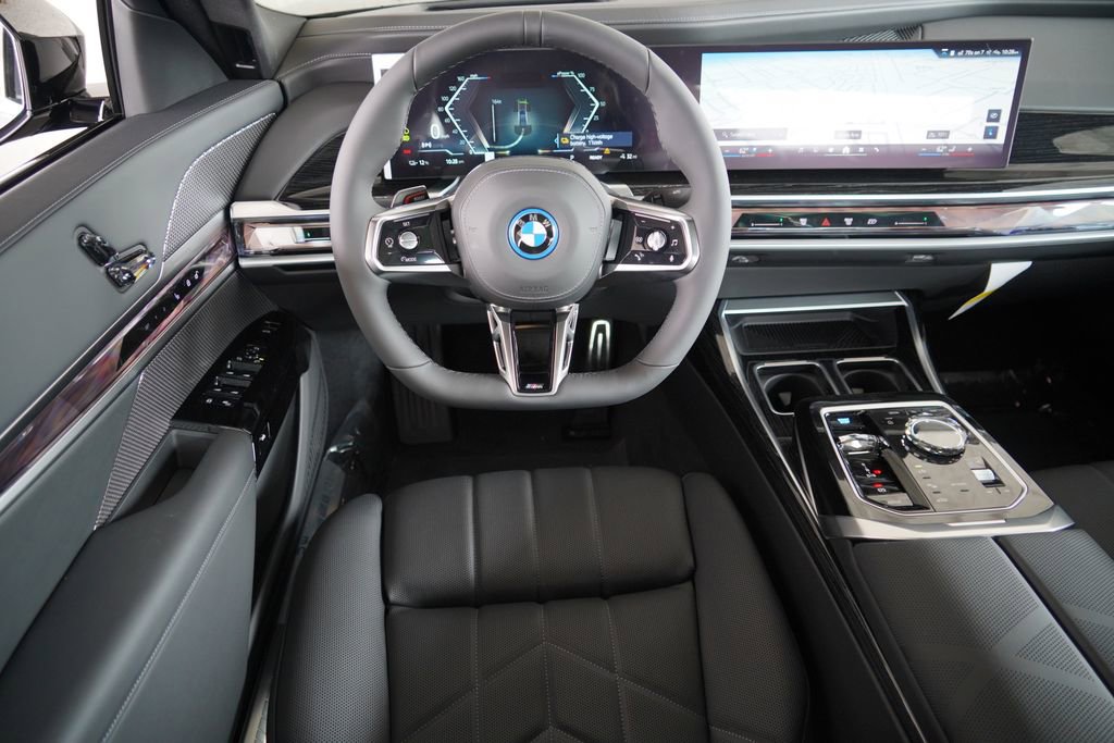 New 2026 BMW i7 xDrive60 AWD/4WD image 15