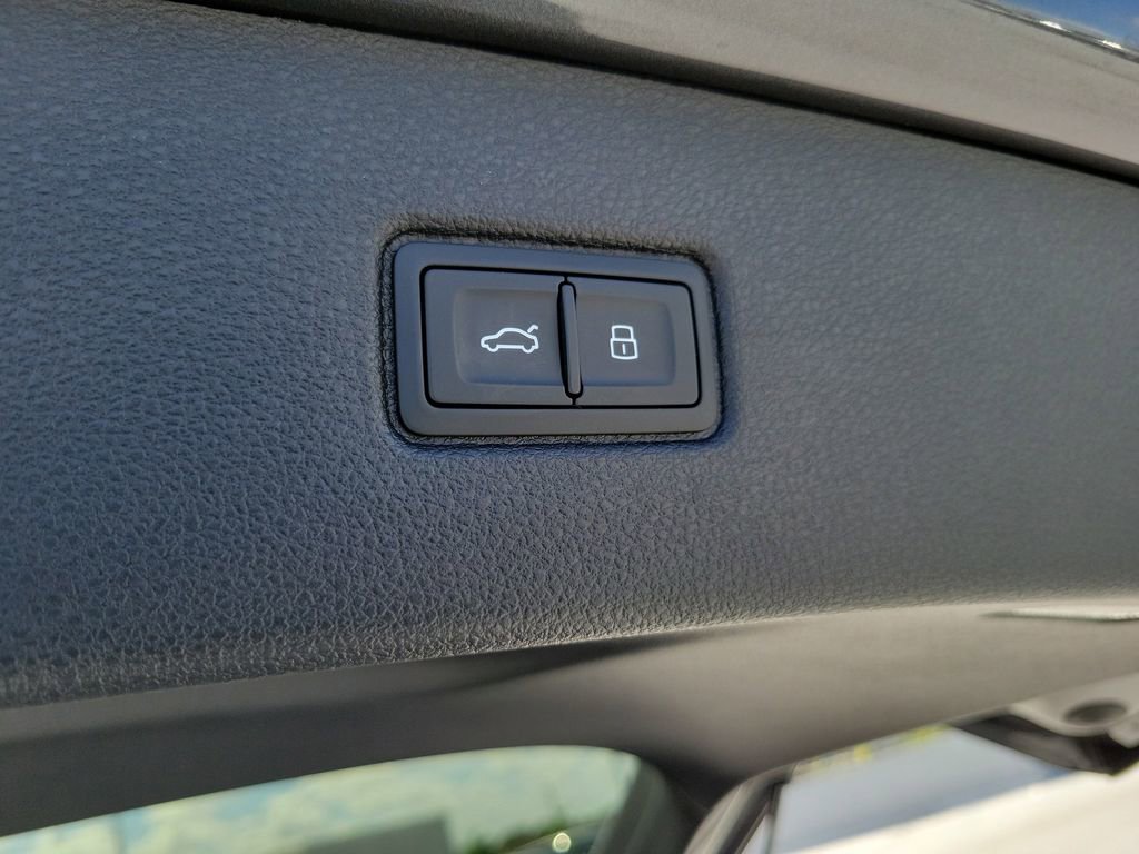 New 2026 Audi Q7 3.0T Premium Plus image 31