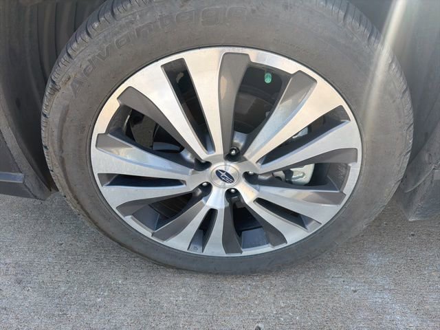 Used 2021 Subaru Ascent Limited image 10