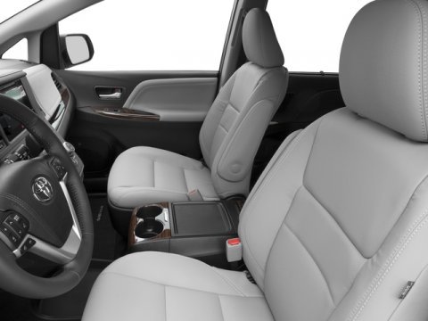 Used 2017 Toyota Sienna Limited FWD image 9