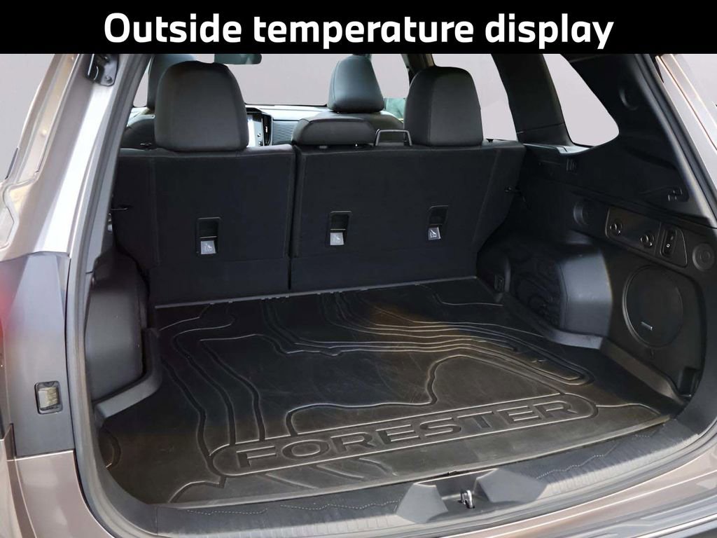 Used 2025 Subaru Forester Touring image 19