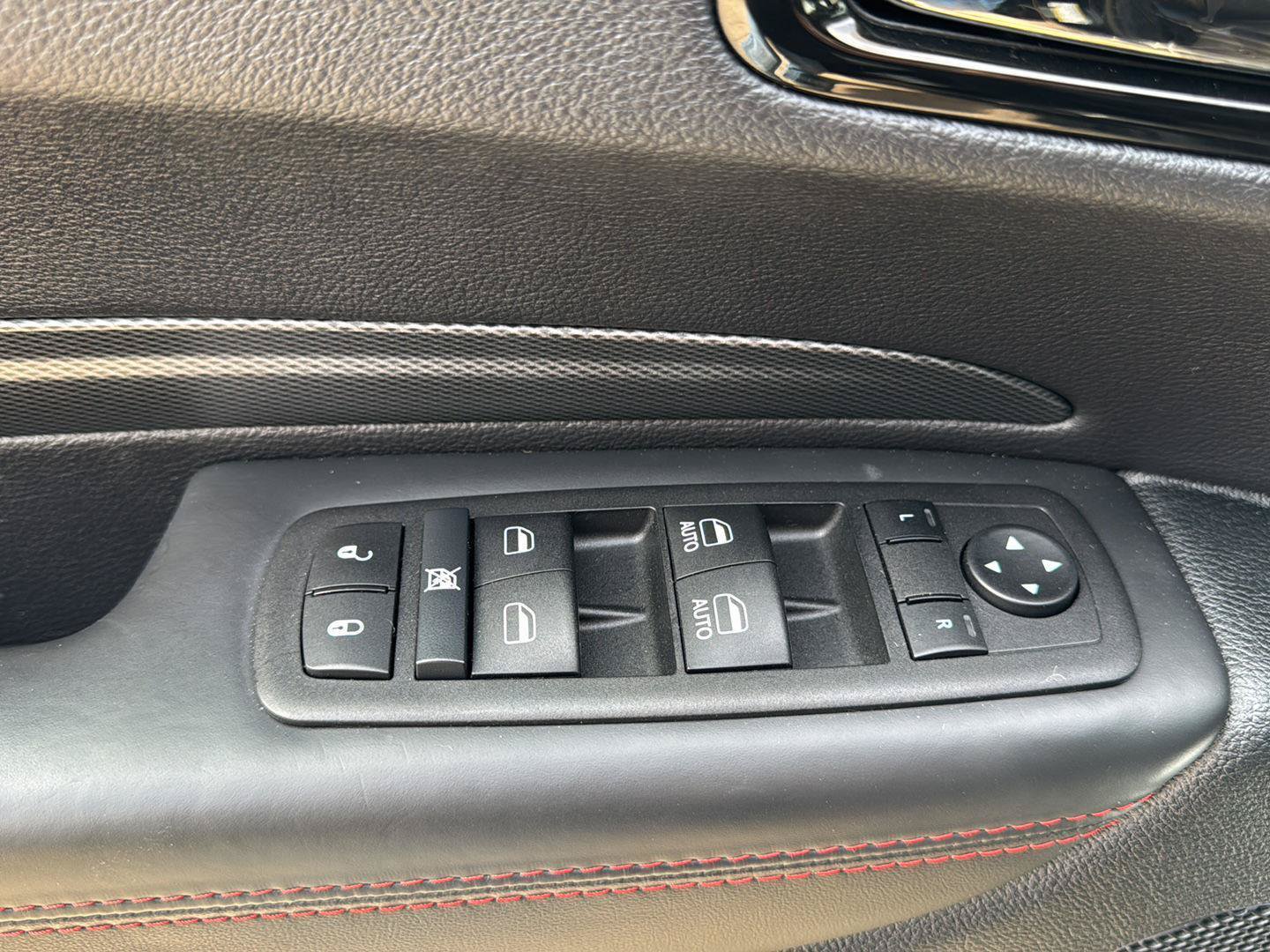 Used 2024 Dodge Durango GT AWD/4WD image 18