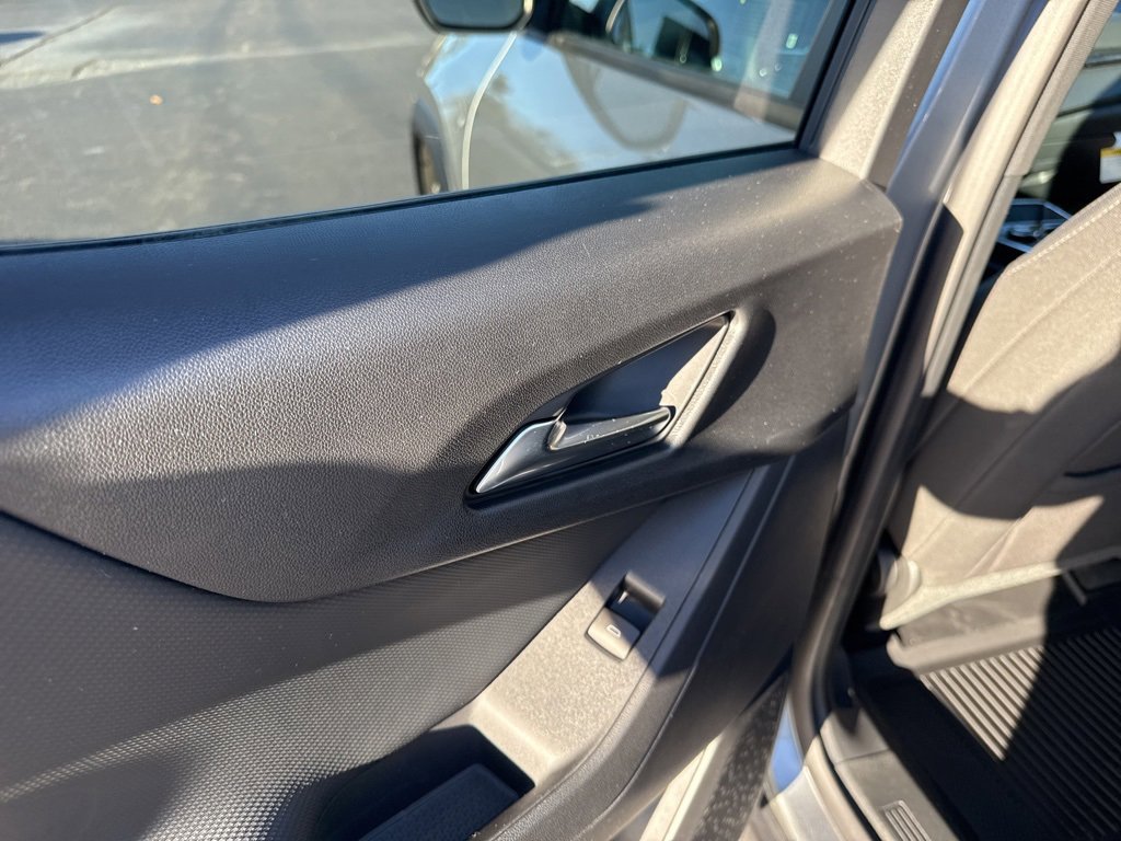 New 2026 Chevrolet Equinox LT w/ LPO, Floor Liner Package image 12