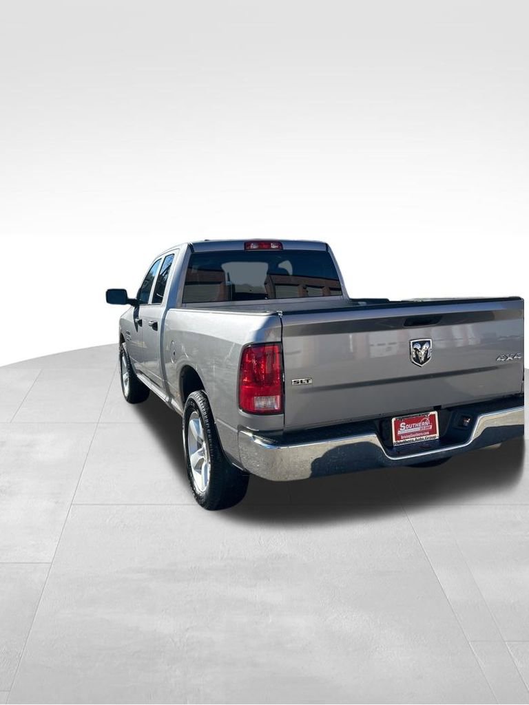Used 2024 RAM 1500 Classic SLT image 3
