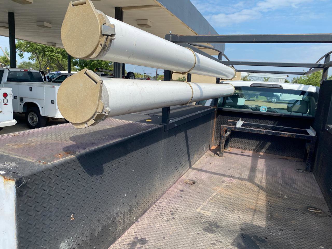 Used 2017 Ford F550 2WD Regular Cab Super Duty image 22