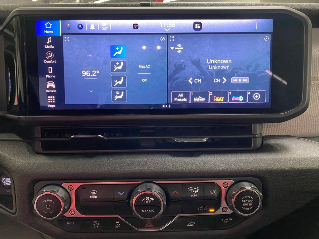 Used 2024 Jeep Wrangler Sport image 34