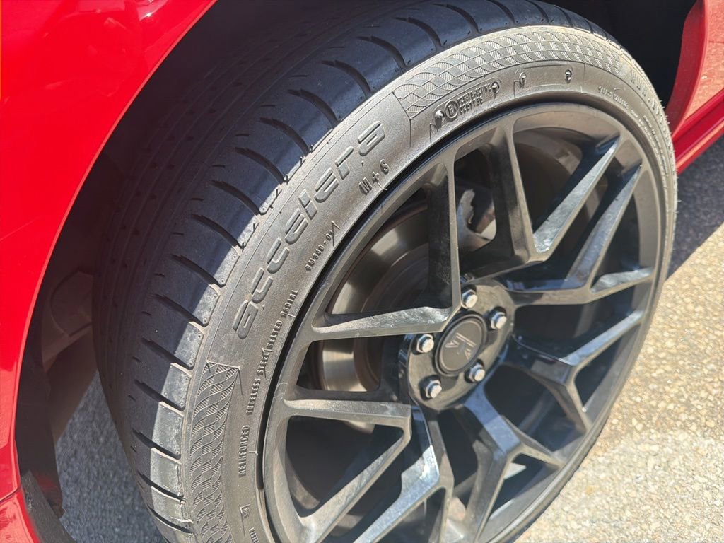 Used 2006 Ford Mustang GT RWD image 8