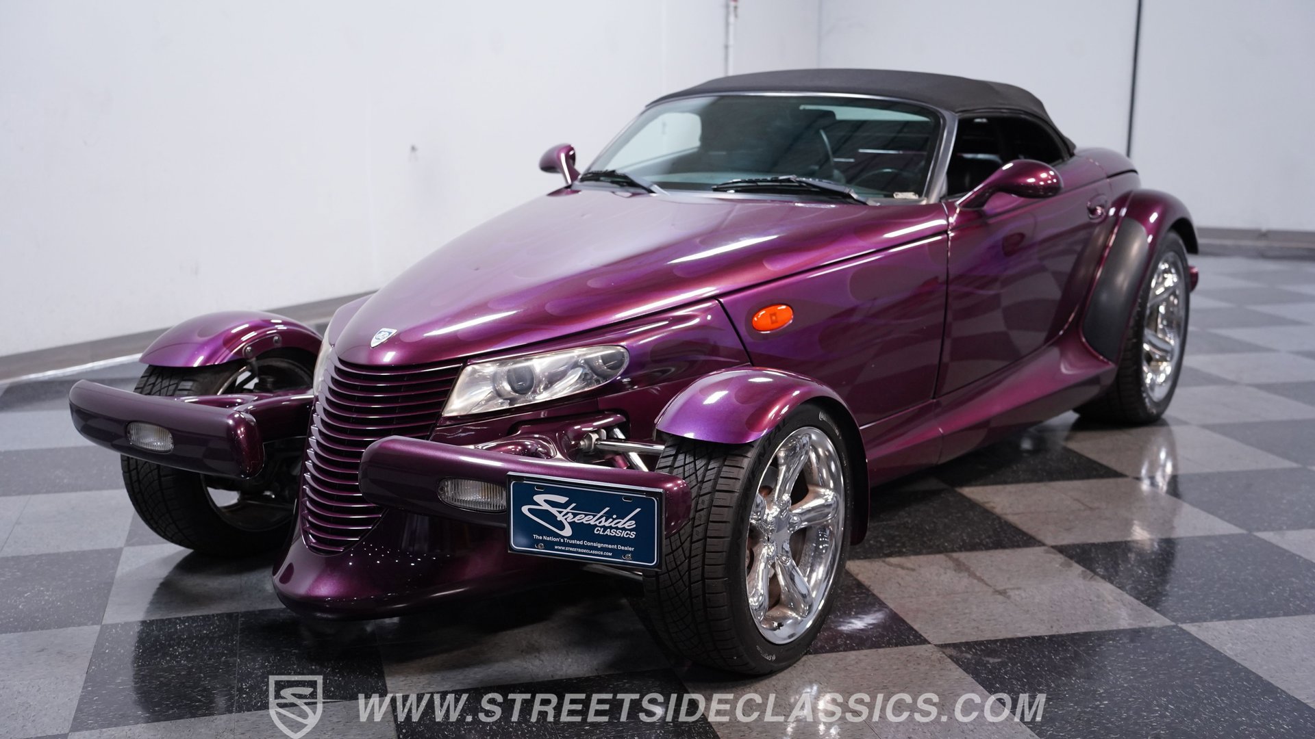 Used 1999 Plymouth Prowler RWD image 17