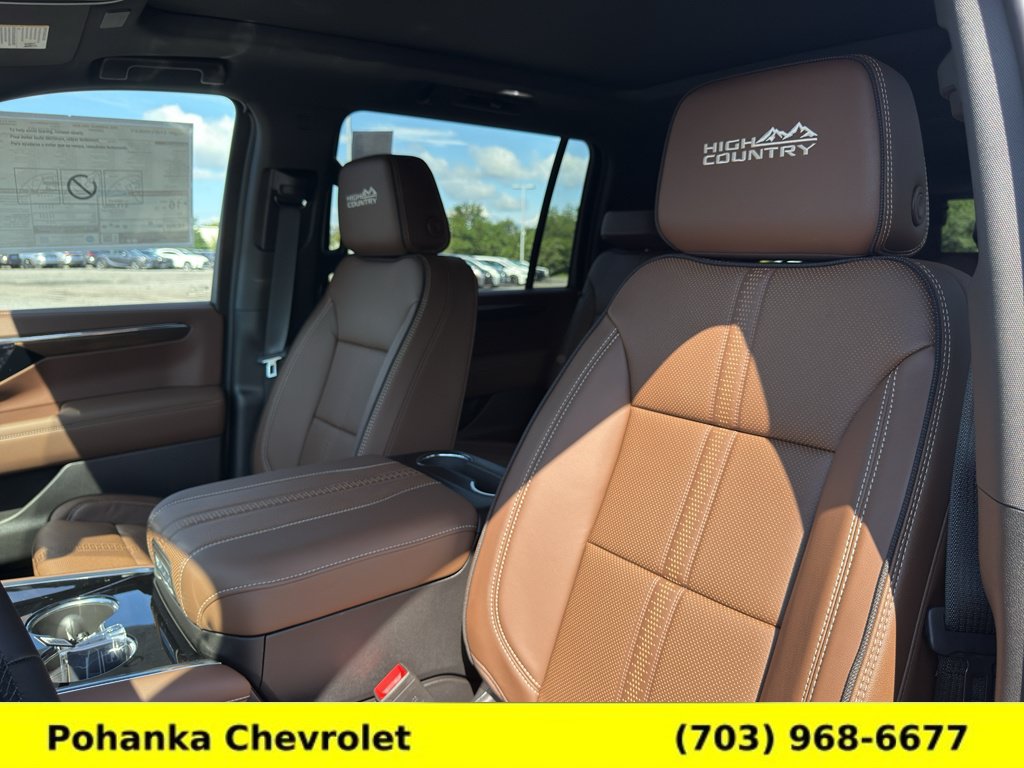 New 2026 Chevrolet Suburban High Country w/ Sun And Tow Package AWD/4WD image 22