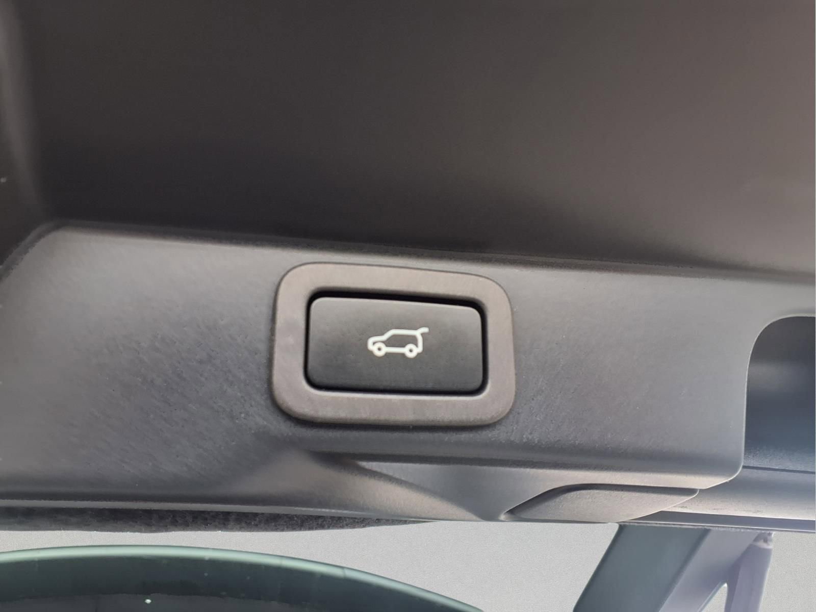 Used 2022 Land Rover Range Rover Sport HSE Dynamic image 25