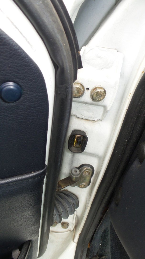 Used 1993 Porsche 968 Coupe image 30