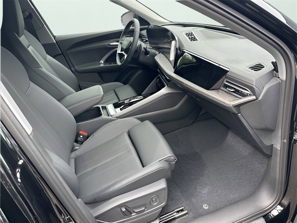New 2025 Audi Q5 Premium Plus image 37