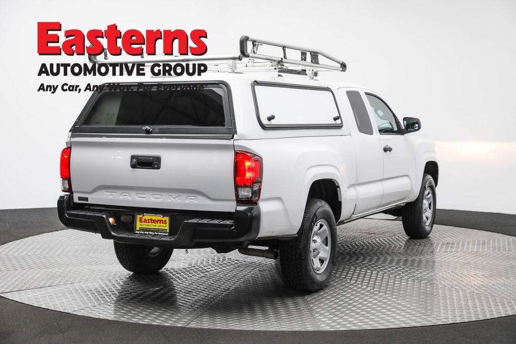 Used 2019 Toyota Tacoma SR image 5