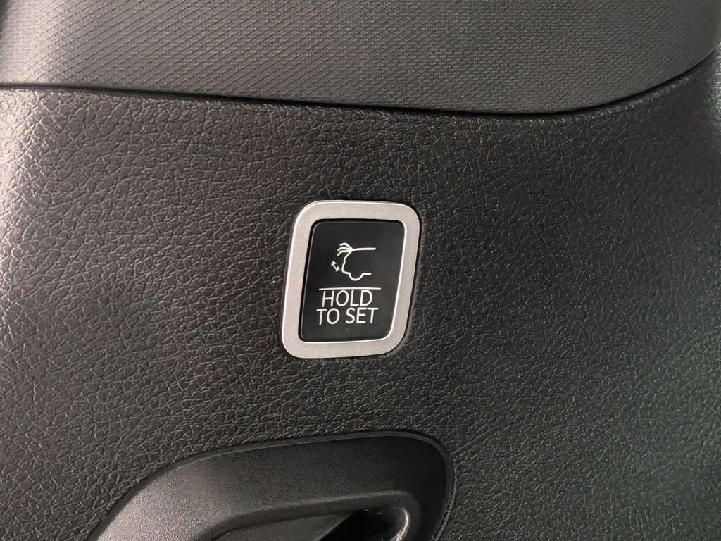 New 2026 Jeep Grand Wagoneer Summit w/ Premium Group III image 7