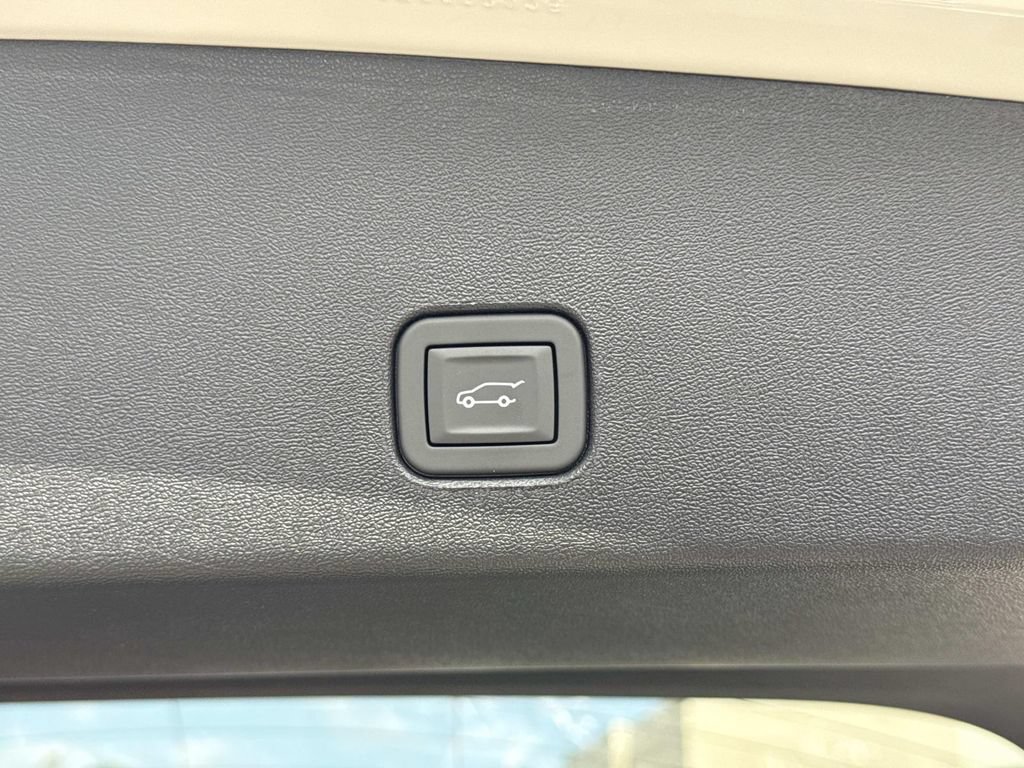 New 2027 Cadillac Optiq Premium Luxury RWD image 12