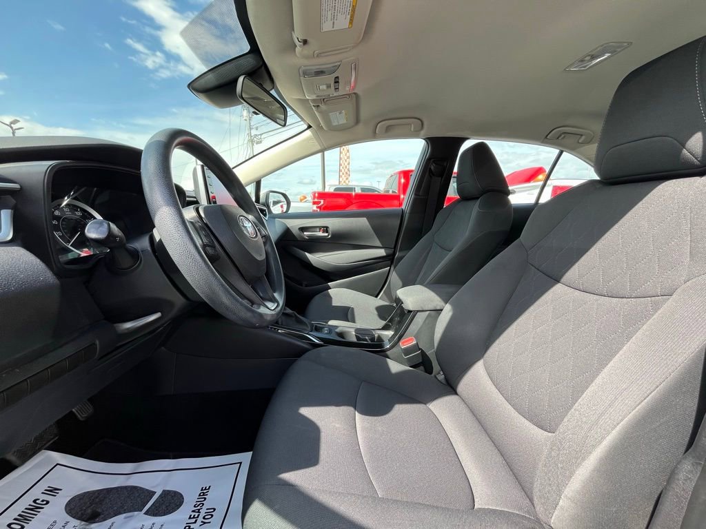 Used 2021 Toyota Corolla LE w/ Carpet Mat Package (TMS) image 16