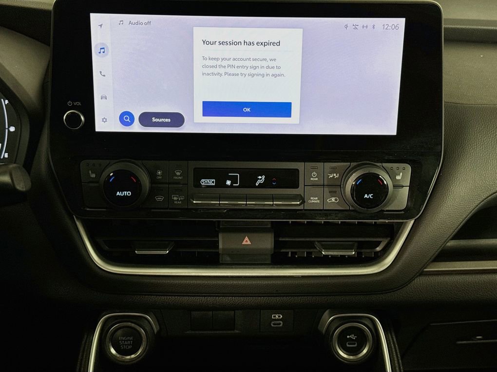 Used 2025 Toyota Grand Highlander FWD image 35