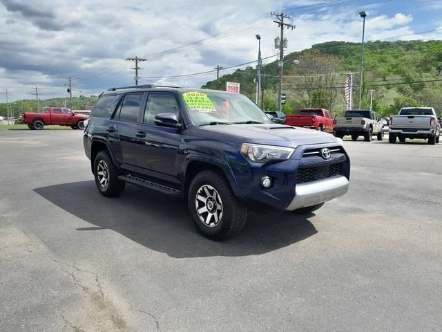 Used 2020 Toyota 4Runner TRD Off-Road Premium w/ Moonroof Package AWD/4WD image 2