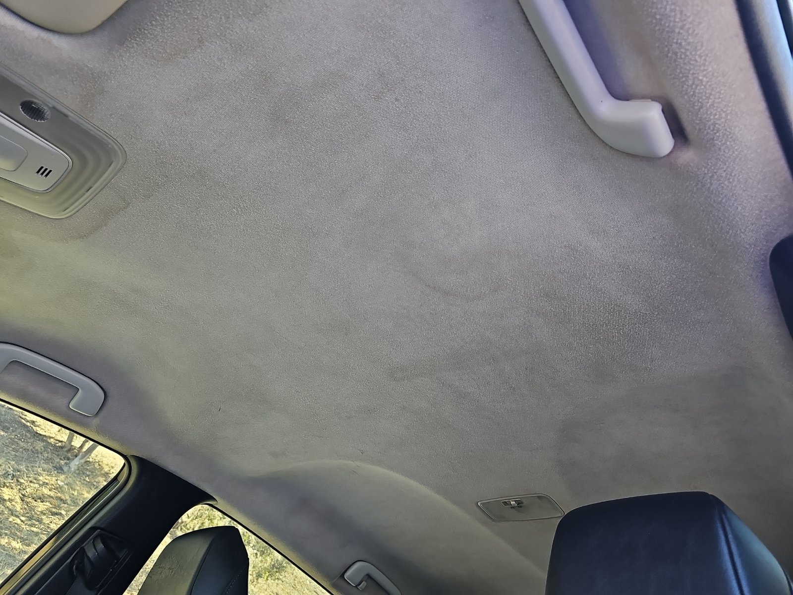 Used 2017 Toyota Prius Three Touring w/ Carpet Mat Package FWD image 30